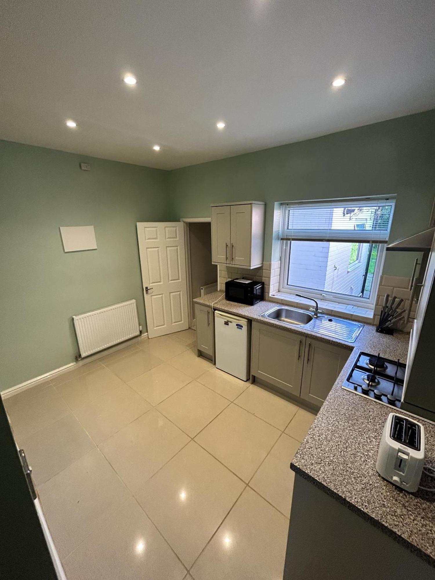 Canvas House Villa คาร์ลไอเอิล ภายนอก รูปภาพ